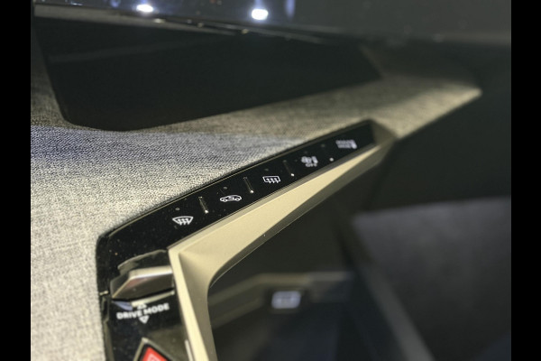 Peugeot 5008 1.2 Hybrid 136pk Allure Automaat 7 Persoons Navigatie Cruise control Climate control LED Parkeersensoren Camera Apple Carplay/ Android Auto Radio