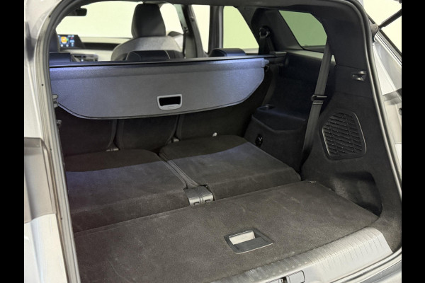 Peugeot 5008 1.2 Hybrid 136pk Allure Automaat 7 Persoons Navigatie Cruise control Climate control LED Parkeersensoren Camera Apple Carplay/ Android Auto Radio