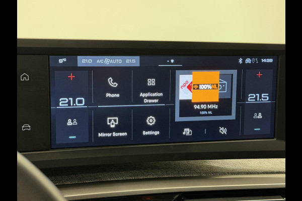 Peugeot 5008 1.2 Hybrid 136pk Allure Automaat 7 Persoons Navigatie Cruise control Climate control LED Parkeersensoren Camera Apple Carplay/ Android Auto Radio