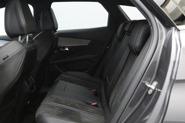 Peugeot 3008 1.6 HYbrid 225 GT, Focal Sound, 19" LM, LED, Camera
