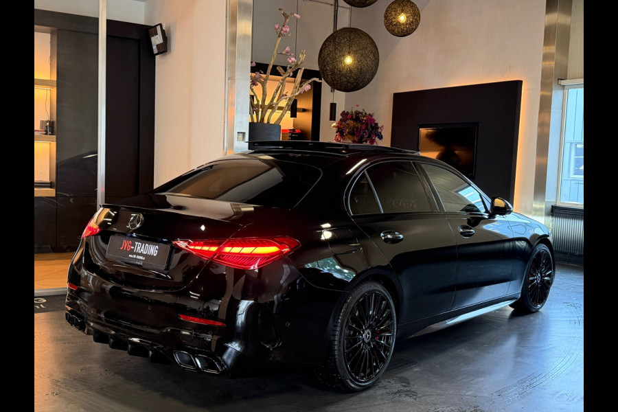 Mercedes-Benz C-Klasse 300 E AMG Full option 2023 garantie Pano Memory Burmester 360Cam