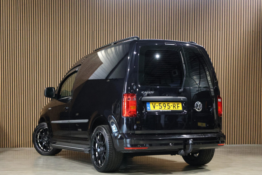 Volkswagen Caddy 2.0 TDI Highline 185 PK | MF Stuur | Trekhaak | PDC | Airco | Elek ramen | Treeplanken | Nieuwe APK | NAP Logisch | Euro 6