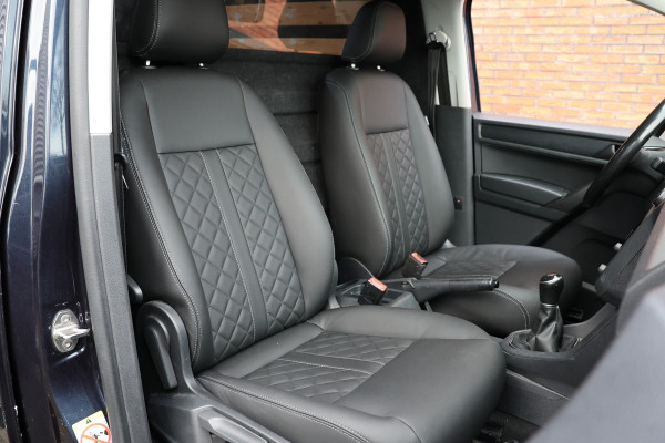 Volkswagen Caddy 2.0 TDI Highline 185 PK | MF Stuur | Trekhaak | PDC | Airco | Elek ramen | Treeplanken | Nieuwe APK | NAP Logisch | Euro 6