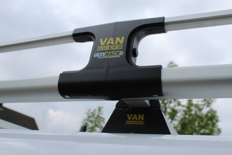 Citroën Jumpy 2.0 BlueHDI 145PK Euro6 Automaat L2 ✓ 3-zits ✓ imperiaal ✓ navigatie ✓ camera