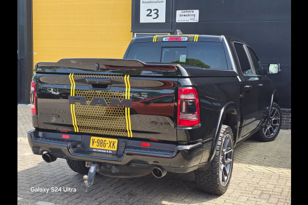 Dodge Ram 1500 5.7 V8 4x4 Crew Cab Laramie / NAP / Leder / Memory / Elek Stoelen / Open Pano / Led / Pdc / Trekhaak / 22 Inch