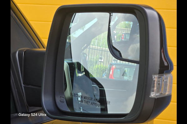 Dodge Ram 1500 5.7 V8 4x4 Crew Cab Laramie / NAP / Leder / Memory / Elek Stoelen / Open Pano / Led / Pdc / Trekhaak / 22 Inch