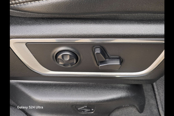 Dodge Ram 1500 5.7 V8 4x4 Crew Cab Laramie / NAP / Leder / Memory / Elek Stoelen / Open Pano / Led / Pdc / Trekhaak / 22 Inch