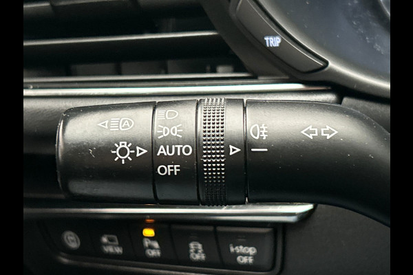 Mazda 3 2.0 e-SkyActiv-G M Hybrid 122 | Trekhaak | Head/up | Rondomzicht/Camera | Leder |