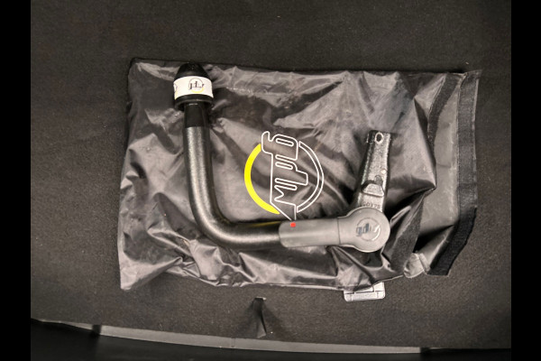 Mazda 3 2.0 e-SkyActiv-G M Hybrid 122 | Trekhaak | Head/up | Rondomzicht/Camera | Leder |