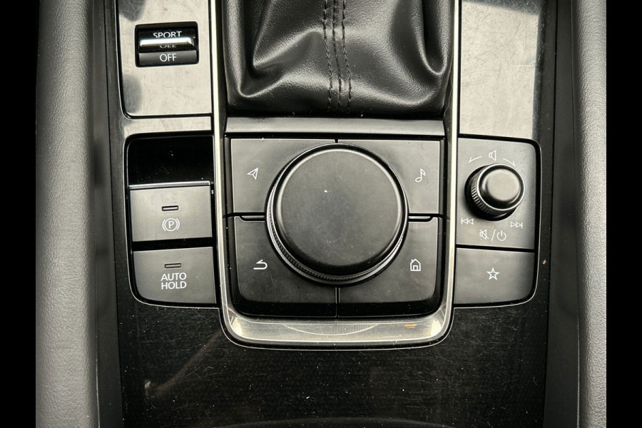Mazda 3 2.0 e-SkyActiv-G M Hybrid 122 | Trekhaak | Head/up | Rondomzicht/Camera | Leder |