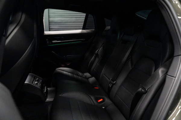 Porsche Panamera 2.9 4S E-Hybrid *Panorama / Sport-Chrono / Sport-Design / HUD / Soft-Close / Surround-view*
