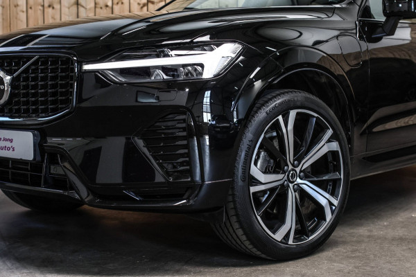 Volvo XC60 2.0 T6 Plug-in hybrid AWD Plus Dark *Pano*H/K*Trekhaak*Leder*