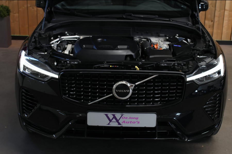 Volvo XC60 2.0 T6 Plug-in hybrid AWD Plus Dark *Pano*H/K*Trekhaak*Leder*