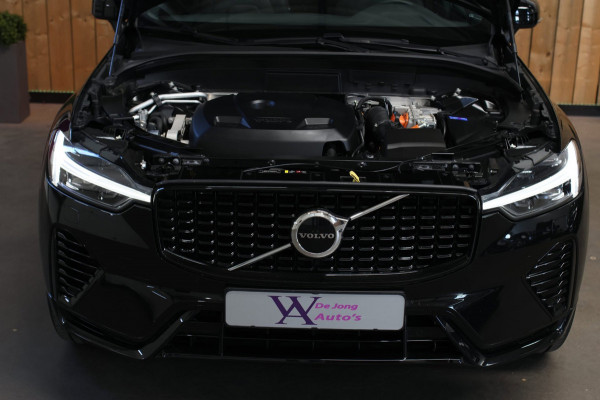 Volvo XC60 2.0 T6 Plug-in hybrid AWD Plus Dark *Pano*H/K*Trekhaak*Leder*