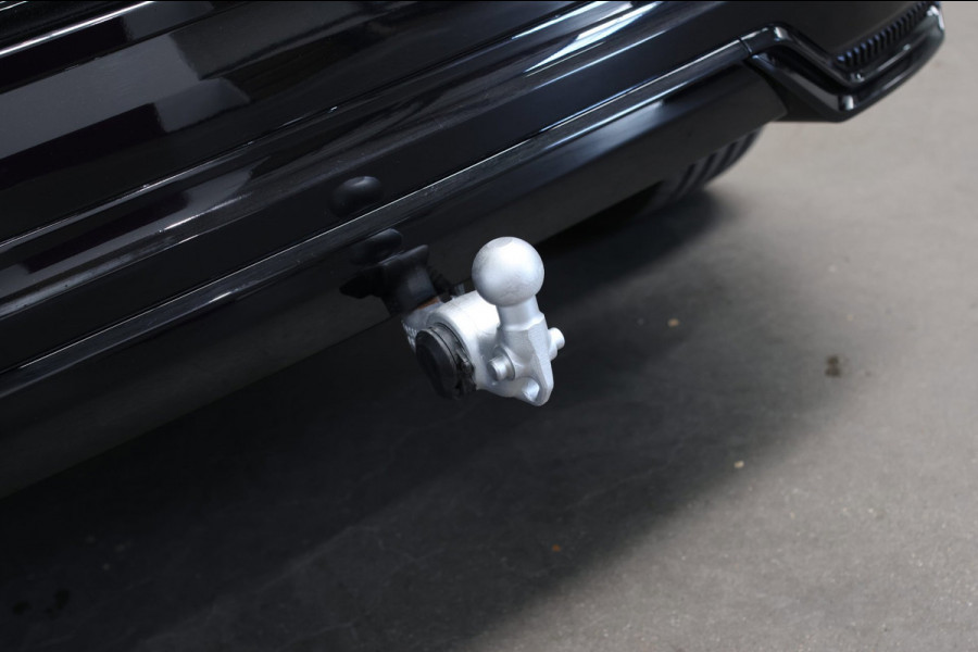 Volvo XC60 2.0 T6 Plug-in hybrid AWD Plus Dark *Pano*H/K*Trekhaak*Leder*