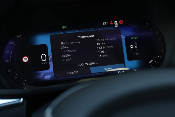 Volvo XC60 2.0 T6 Plug-in hybrid AWD Plus Dark *Pano*H/K*Trekhaak*Leder*