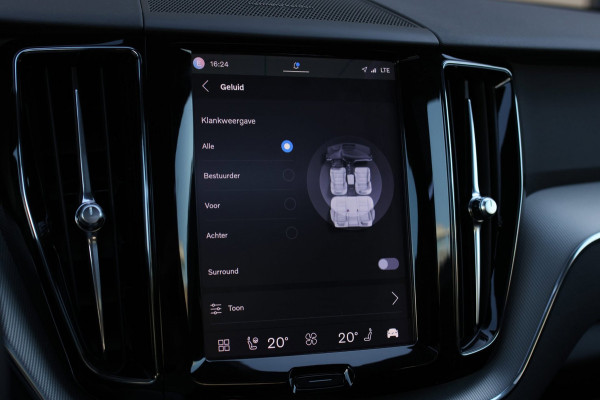 Volvo XC60 2.0 T6 Plug-in hybrid AWD Plus Dark *Pano*H/K*Trekhaak*Leder*