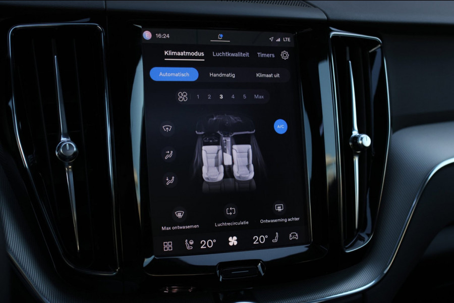 Volvo XC60 2.0 T6 Plug-in hybrid AWD Plus Dark *Pano*H/K*Trekhaak*Leder*