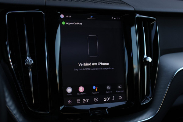 Volvo XC60 2.0 T6 Plug-in hybrid AWD Plus Dark *Pano*H/K*Trekhaak*Leder*