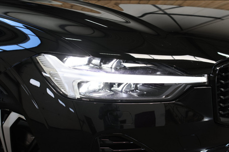 Volvo XC60 2.0 T6 Plug-in hybrid AWD Plus Dark *Pano*H/K*Trekhaak*Leder*