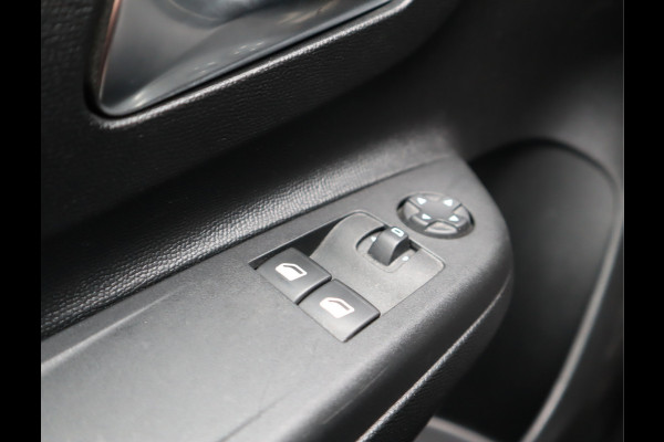 Opel CORSA-E Edition 50 kWh 3-FASE / Carplay / Pdc / Elekramen / BTW AUTO