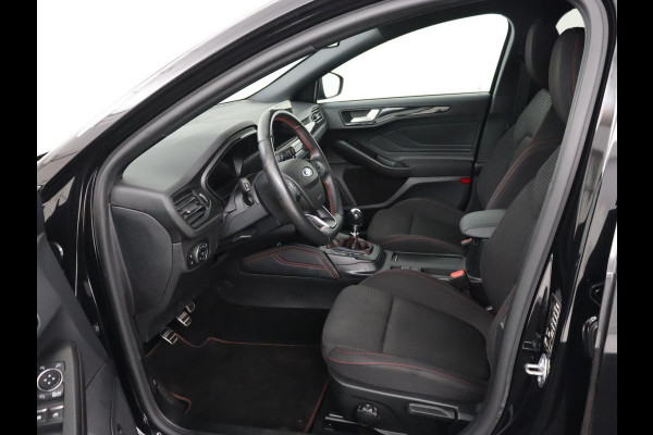 Ford Focus 1.0 EcoBoost Hybrid ST Line X | 68.600km NAP | Trekhaak | Carplay | B&O Sound | Camera | Keyless | Full LED | Climate control | Cruise control | Bluetooth