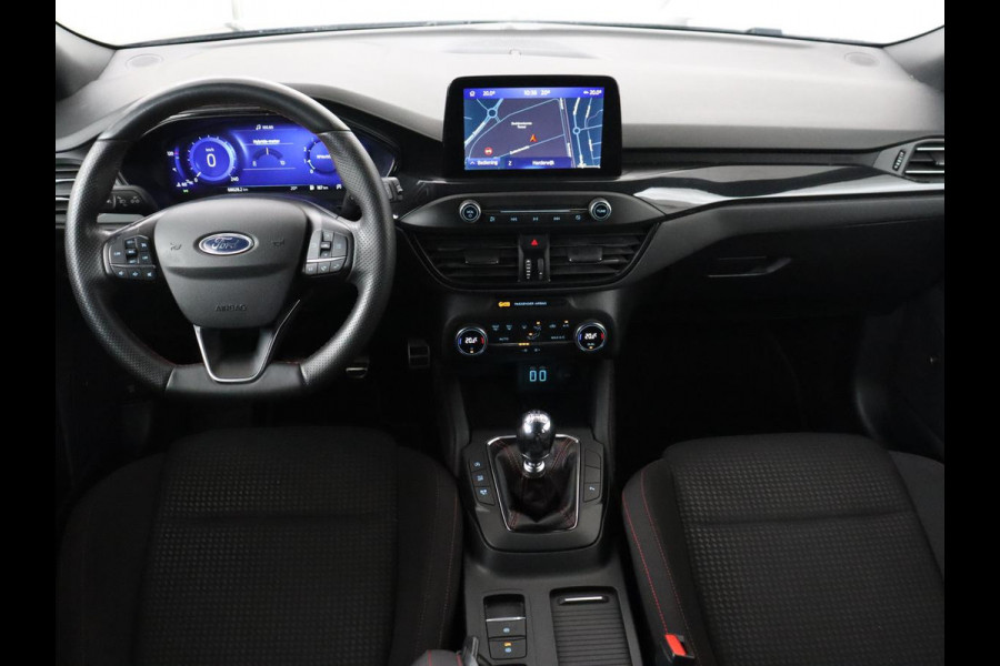 Ford Focus 1.0 EcoBoost Hybrid ST Line X | 68.600km NAP | Trekhaak | Carplay | B&O Sound | Camera | Keyless | Full LED | Climate control | Cruise control | Bluetooth
