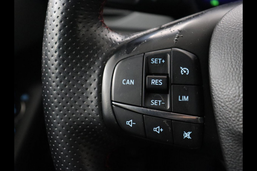 Ford Focus 1.0 EcoBoost Hybrid ST Line X | 68.600km NAP | Trekhaak | Carplay | B&O Sound | Camera | Keyless | Full LED | Climate control | Cruise control | Bluetooth