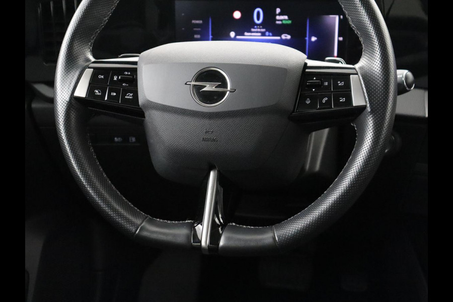 Opel Astra 1.6 Hybrid Business Edition | SOH 96,1% | Stoelverwarming | Adaptive cruise | Carplay | Camera | Navigatie | Full LED | Stuurverwarming | Climate control | Parkeerhulp | Getint glas | PHEV | Plug In