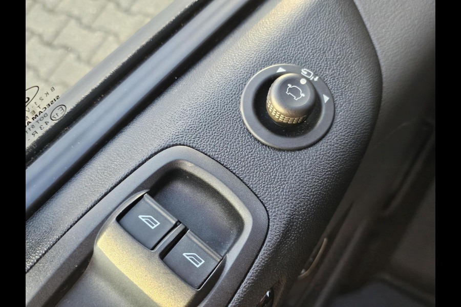 Ford Transit Custom 320 2.0 TDCI L1H1 Sport | SCI | 185pk Automaat| Bi-Xenon | Achteruitrijcamera | Stoel + Voorruit verwarming | 3 zits | Verlengde Fabrieksgarantie t/m 02/2027