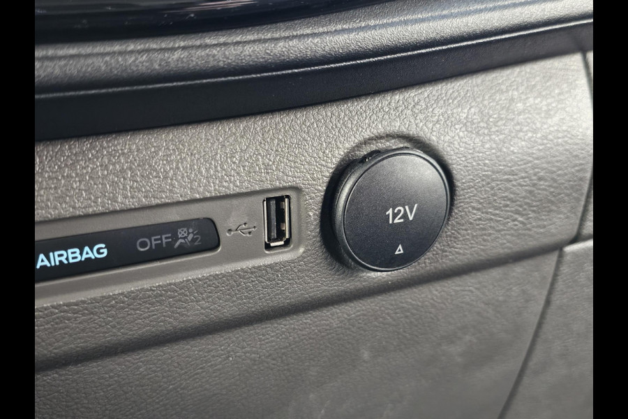 Ford Transit Custom 320 2.0 TDCI L1H1 Sport | SCI | 185pk Automaat| Bi-Xenon | Achteruitrijcamera | Stoel + Voorruit verwarming | 3 zits | Verlengde Fabrieksgarantie t/m 02/2027