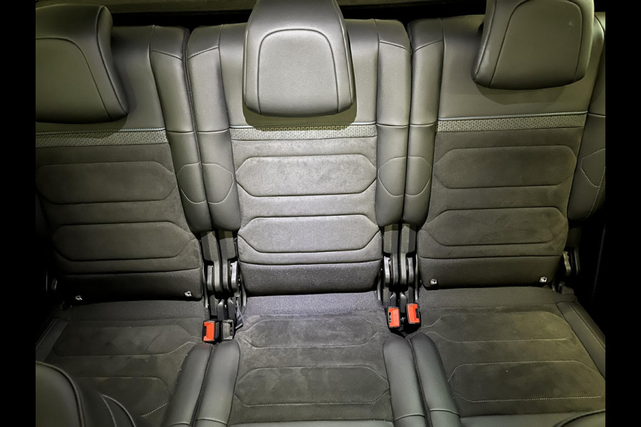 Citroën C5 Aircross 1.2 130PK Automaat Feel Climate Control Apple Carplay/Android Auto Navigatie Cruise Control Full LED 18" LM Velgen Privacy Glass PDC VA + Camera Keyless