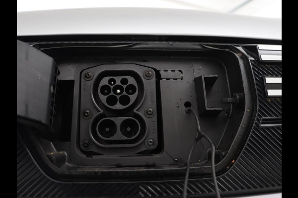 Dacia Spring 65 Extreme 27 kWh | SOH 95,1% | Leder | Camera | Carplay | Airco | Speedlimiter | Bluetooth | Parkeerhulp