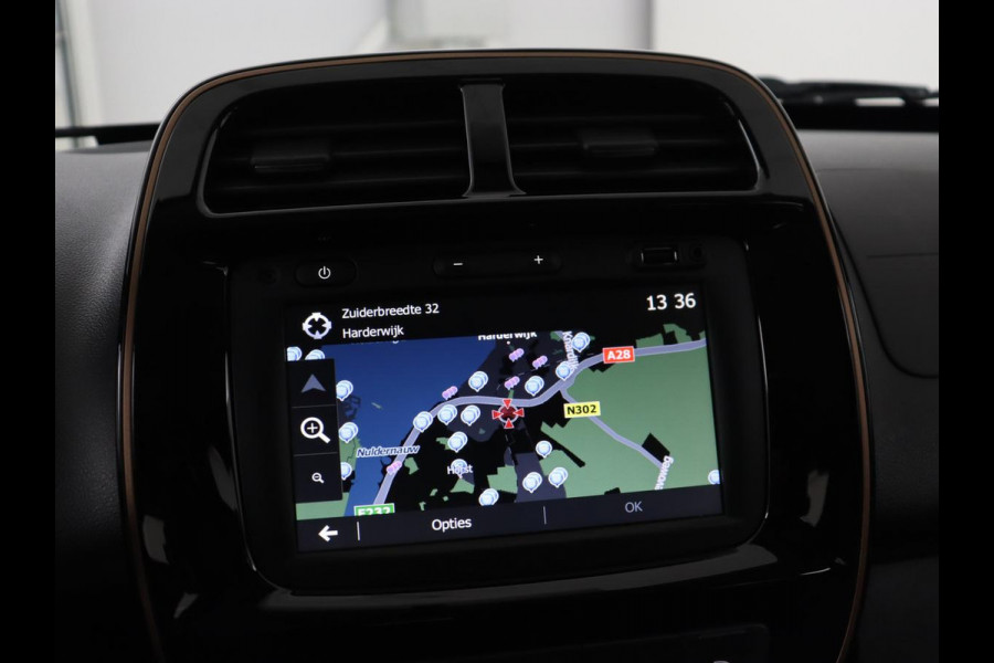Dacia Spring 65 Extreme 27 kWh | SOH 95,1% | Leder | Camera | Carplay | Airco | Speedlimiter | Bluetooth | Parkeerhulp