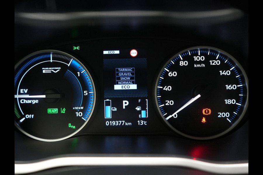 Mitsubishi Eclipse Cross 2.4 Intense+ PHEV 188pk Dealer O.H. | Trekhaak Afn. | Adaptive Cruise | 360 Camera | Alcantara Sportstoelen & Stuur Verwarmd | Keyless | Blis | Navigatie | DAB |  Plug In Hybrid