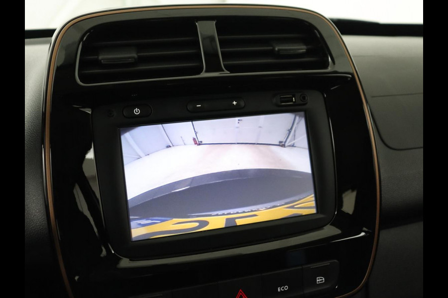 Dacia Spring 65 Extreme 27 kWh | SOH 94,3% | Leder | Camera | Carplay | Airco | Speedlimiter | Bluetooth | Parkeerhulp
