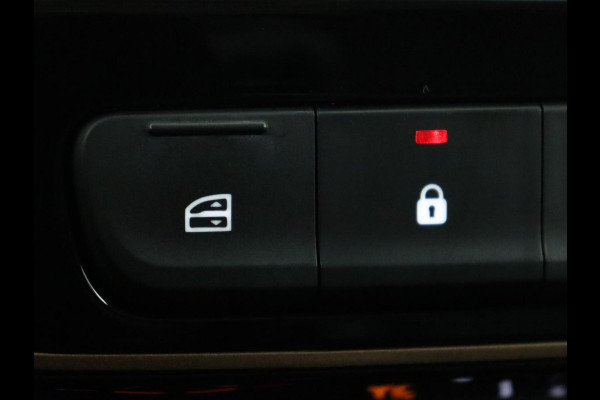 Dacia Spring 65 Extreme 27 kWh | SOH 94,3% | Leder | Camera | Carplay | Airco | Speedlimiter | Bluetooth | Parkeerhulp