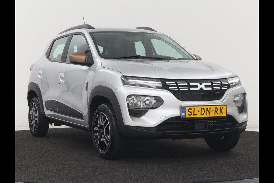 Dacia Spring 65 Extreme 27 kWh | SOH 94,3% | Leder | Camera | Carplay | Airco | Speedlimiter | Bluetooth | Parkeerhulp