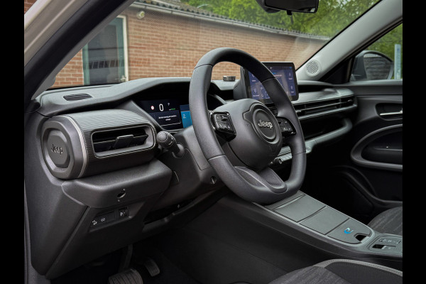 Jeep Avenger Longitude 54 kWh - SOH 96,94%, Warmtepomp, Airco, Navi, Isofix, Keyless, LED, 18DKM!