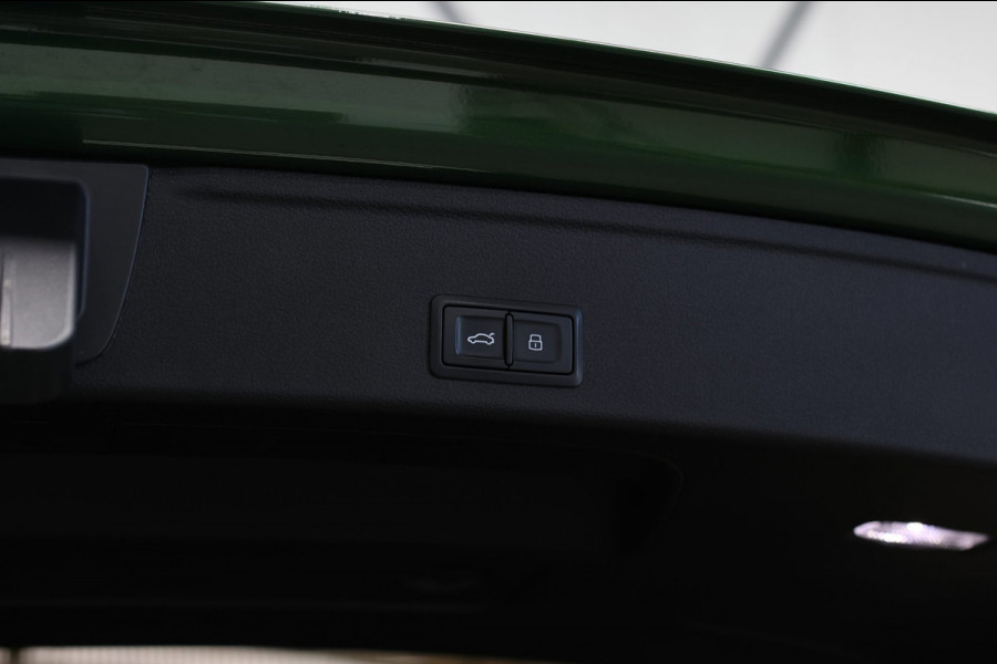 Audi RS4 2.9 TFSI Quattro *Pano*B&O*360 Camera*RS-Stoelen*Keyless*Trekhaak*