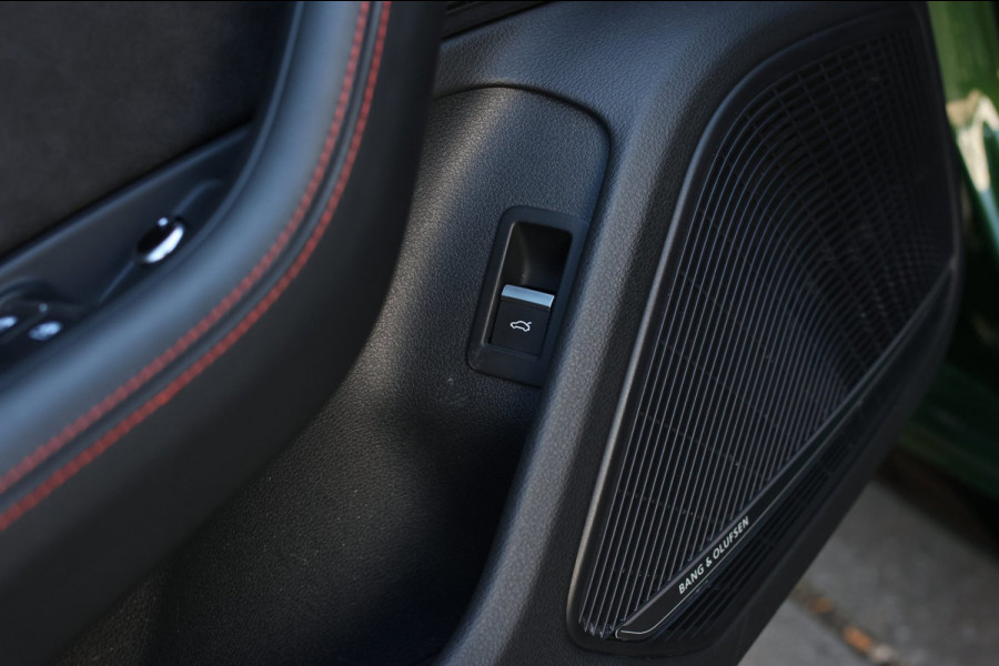 Audi RS4 2.9 TFSI Quattro *Pano*B&O*360 Camera*RS-Stoelen*Keyless*Trekhaak*