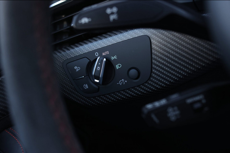 Audi RS4 2.9 TFSI Quattro *Pano*B&O*360 Camera*RS-Stoelen*Keyless*Trekhaak*