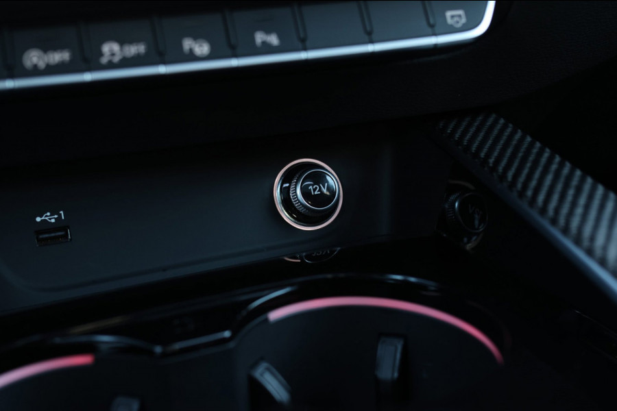 Audi RS4 2.9 TFSI Quattro *Pano*B&O*360 Camera*RS-Stoelen*Keyless*Trekhaak*