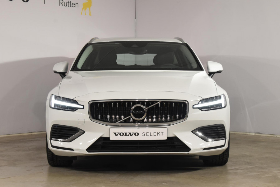 Volvo V60 T6 340PK Automaat Plug-in Hybrid AWD Inscription / Navigatie / Elektrisch verstelbare stoelen met geheugen / Leren bekleding / Elektrische achterklep / Cruise control / Parkeersensoren