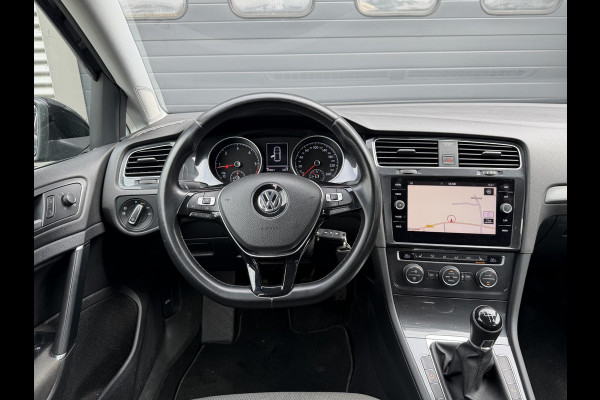 Volkswagen Golf 1.6 TDI Comfortline Business | Navigatie | Camera | DAB | Adaptive Cruise Control |  ACC |