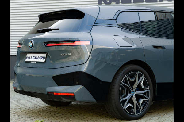BMW iX xDrive50 - 112kWh - Sport Pakket - Pano - Driving Ass Prof - Head-up