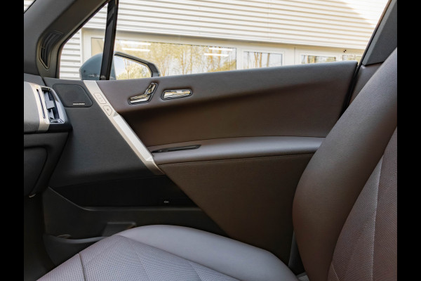 BMW iX xDrive50 - 112kWh - Sport Pakket - Pano - Driving Ass Prof - Head-up