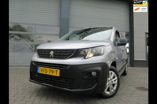Peugeot Partner 1.6 BleuHDI, 99pk, Navigatie, Camera, PDC, Cruisecontrol.