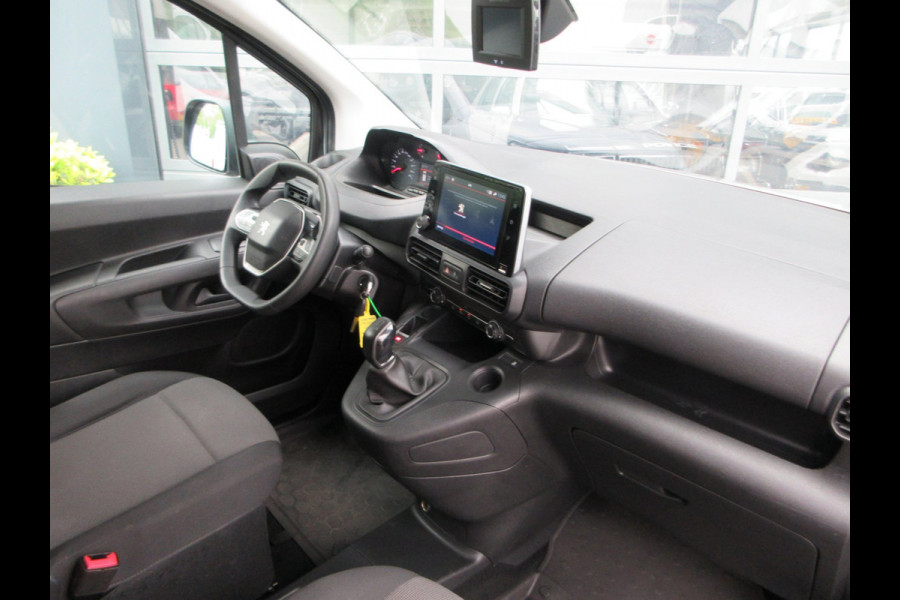Peugeot Partner 1.6 BleuHDI, 99pk, Navigatie, Camera, PDC, Cruisecontrol.