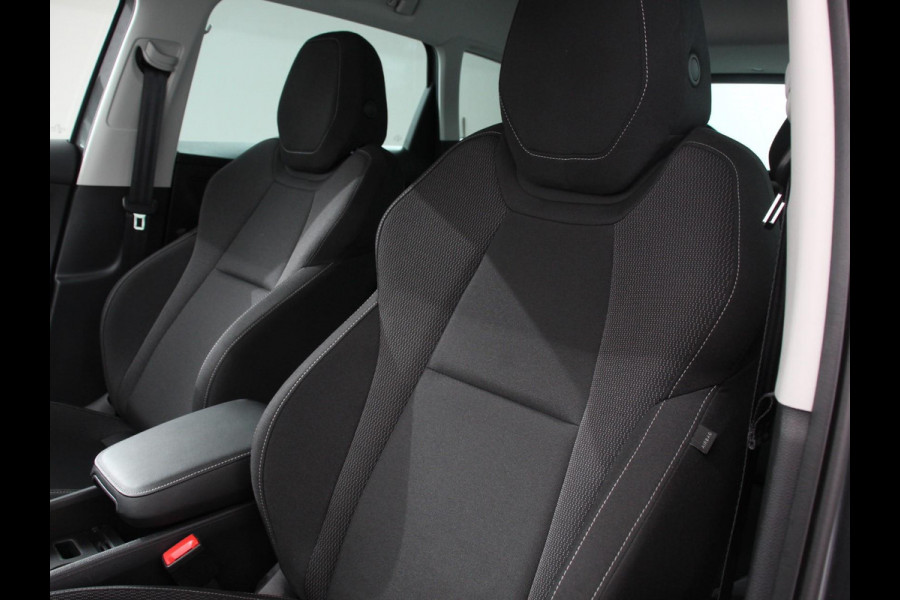 Škoda Karoq 1.5 TSI 150pk Automaat ACT Ambition Navigatie Android Auto / Apple Carplay Climate Control Camera Parkeer sensoren Lichtmetalen Velgen Dab Digitale Cockpit Keyless Start Led Cruise Control Adaptive